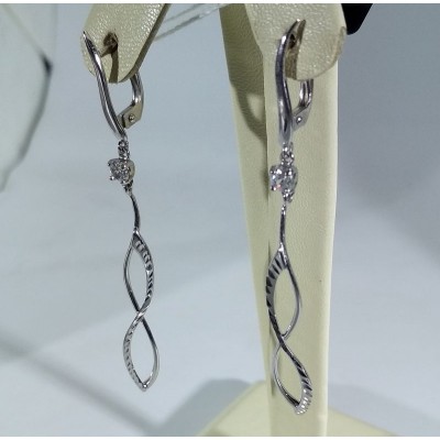 Серебряные серьги с фианитом